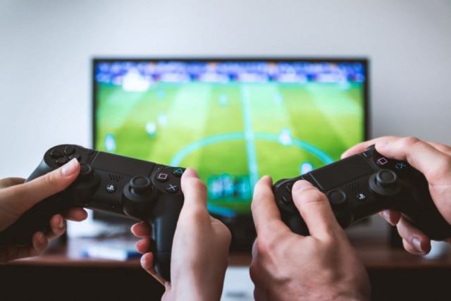 集中力は「ゲームとテレビ視聴で上昇」「SNSでは低下する」と判明（ナゾロジー）｜ｄメニューニュース