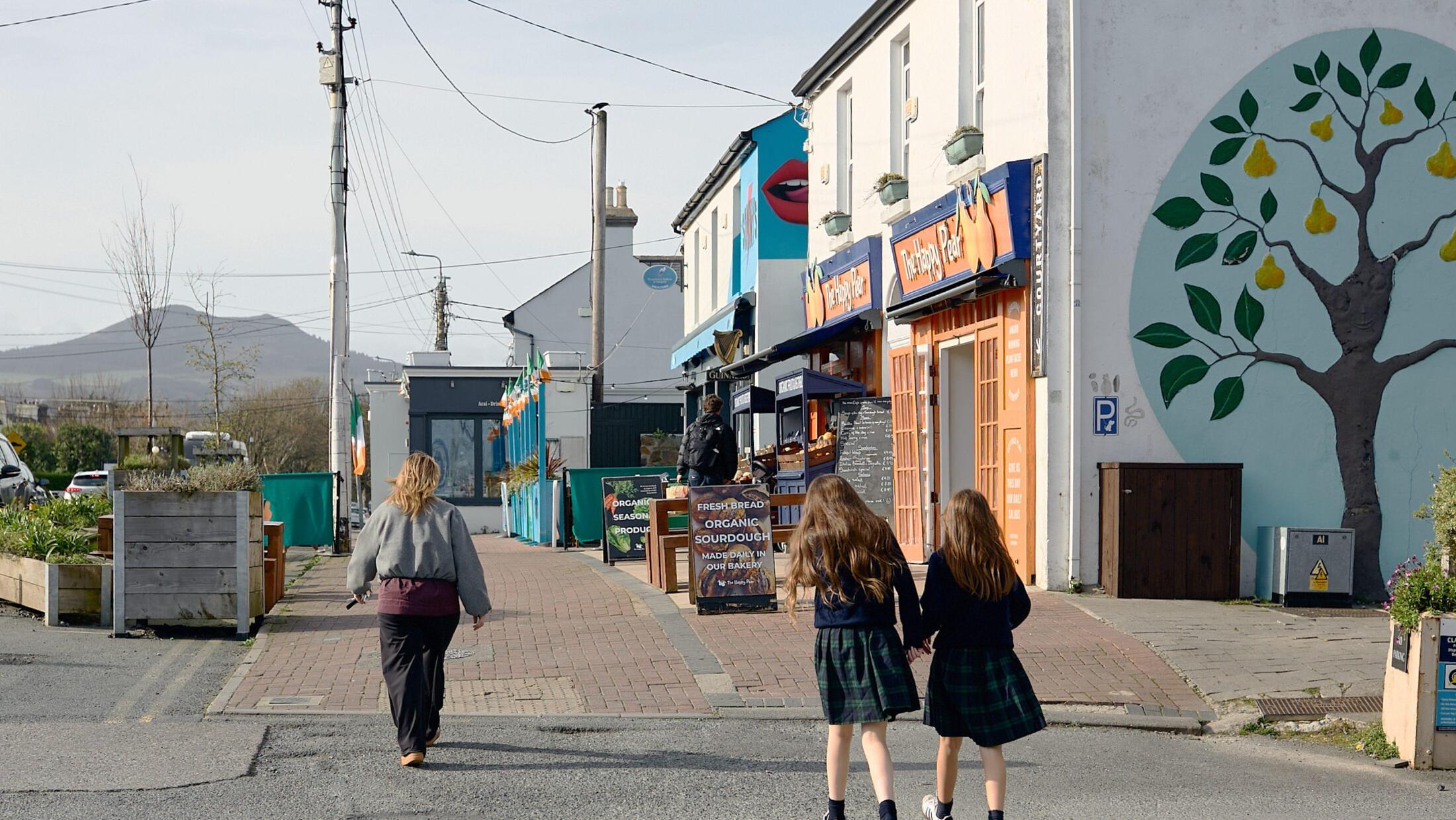 「子供にスマホを持たせない」と決めたアイルランドの町で起こったこと（クーリエ・ジャポン）