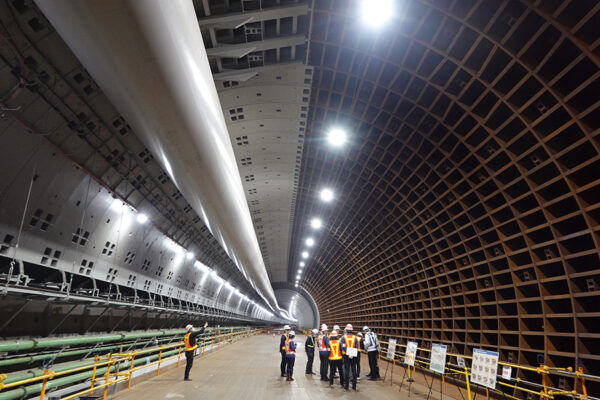 外環道「関越－東名」の事業費“4050億円”増額に それでは到底済まない!? 5年ぶりの事業評価で「現時点の総額」あきらかに