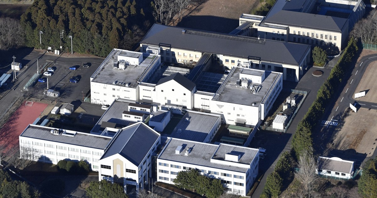 「ここで死ぬ」 入管施設に13年、イラン人男性の収容が続く事情