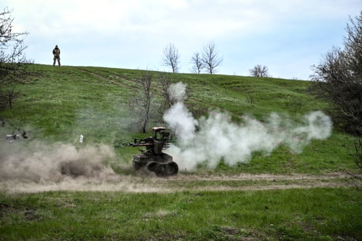 「ロボットは血を流さない」 ウクライナ軍、歩兵の代わりに無人兵器を投入 戦場で優位に