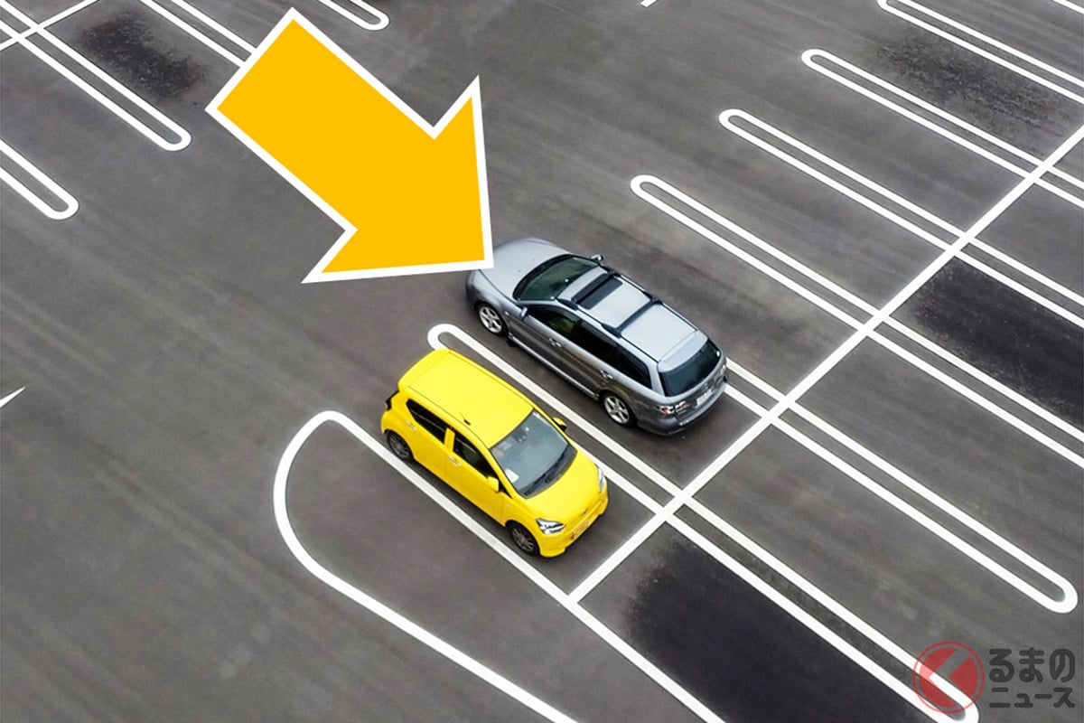 「トナラー」なぜ現る？ 駐車場「ガラ空き」も「隣に駐車」の謎！ 故意・偶然？ 人の心理と賢い対策とは？