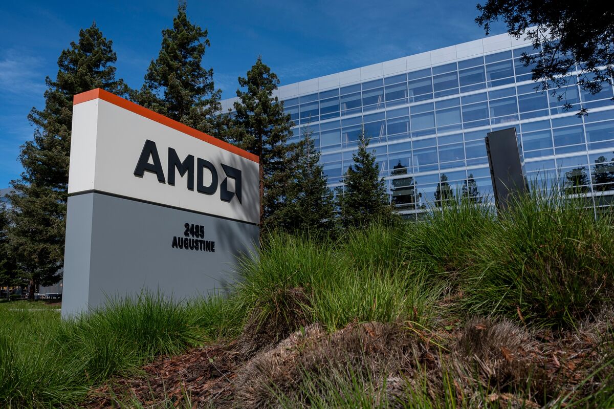 ＡＭＤの半導体、デルの企業向けＰＣに初採用－インテルに打撃