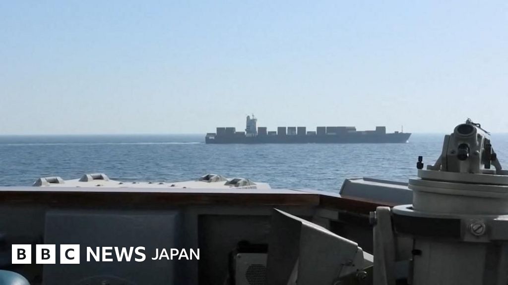 米軍がイラン貨物船を拿捕 トランプ氏が主張する協議をイランは否定