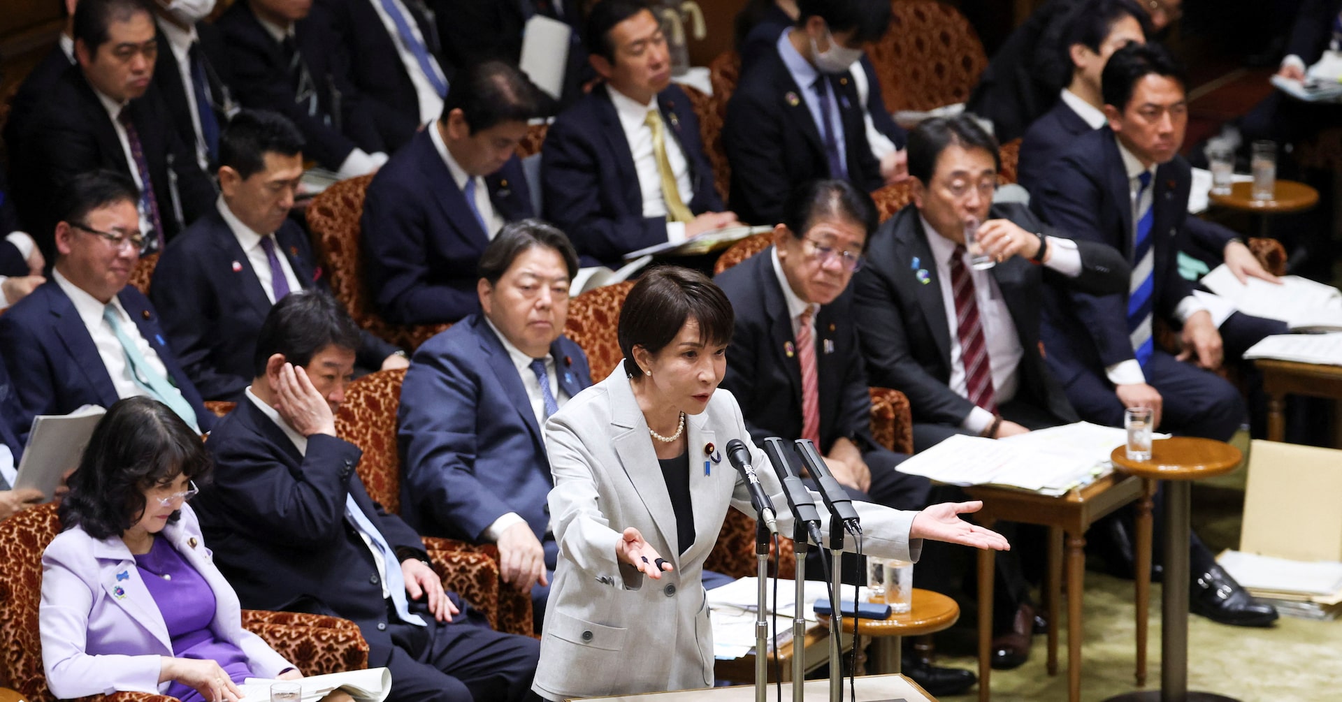 マクロスコープ：予算乗り越えた高市氏の「万能感」 政府内には補正不可避の声も