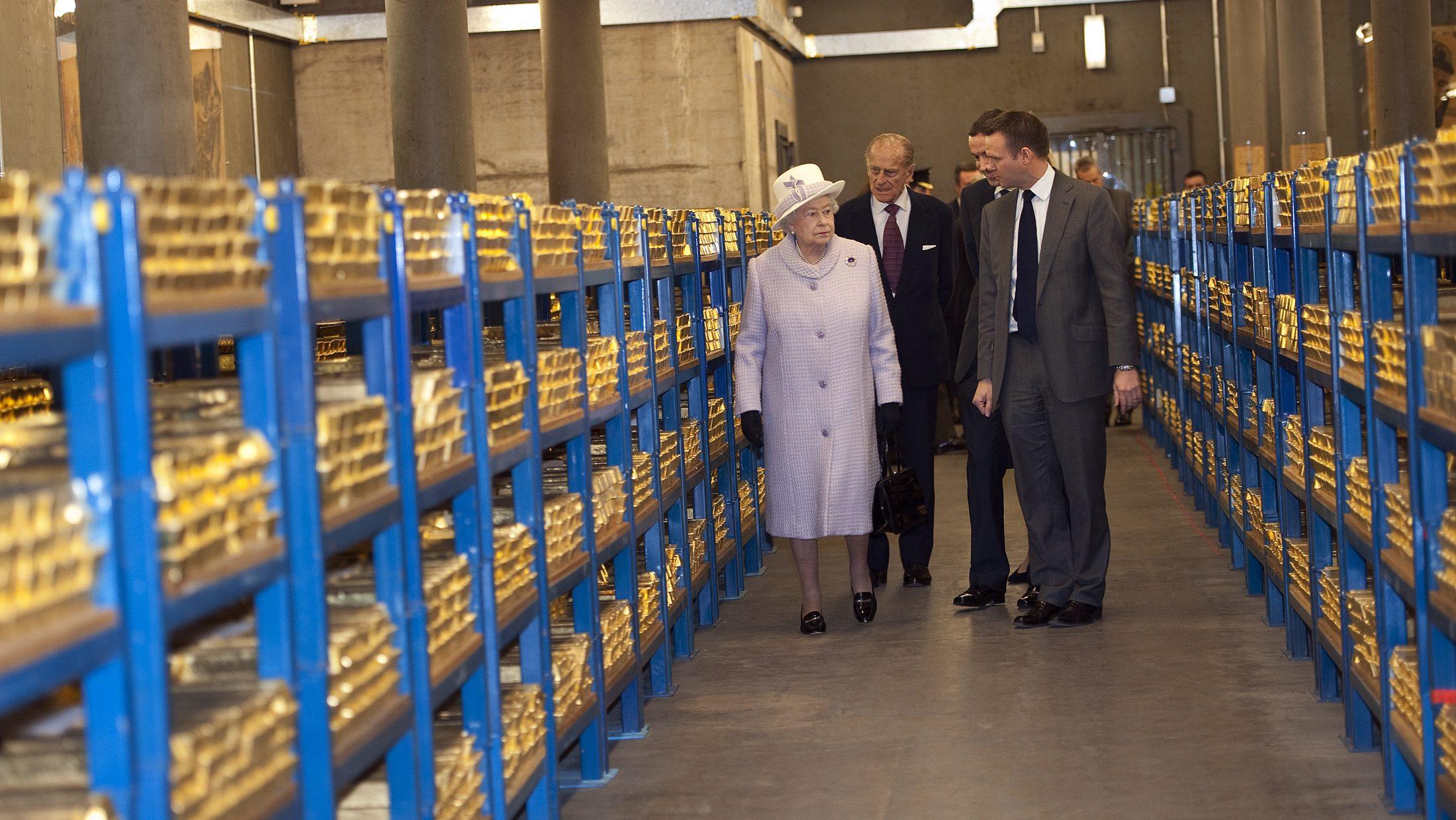 金急落で浮上した疑問 「中央銀行の金（ゴールド）買いは終わったのか？」