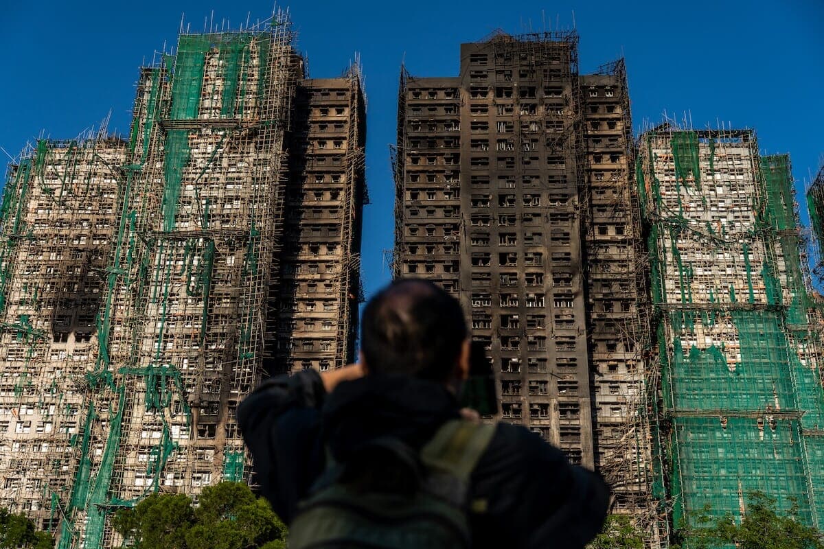 【香港高層ビル火災】脱出は至難の技、避難経路を階段だけに頼らない新しい手段とは（ニューズウィーク日本版）