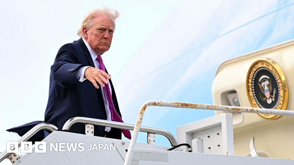 トランプ氏、「体制転換起こった」と主張 米国とイランが近く協議とパキスタン外相