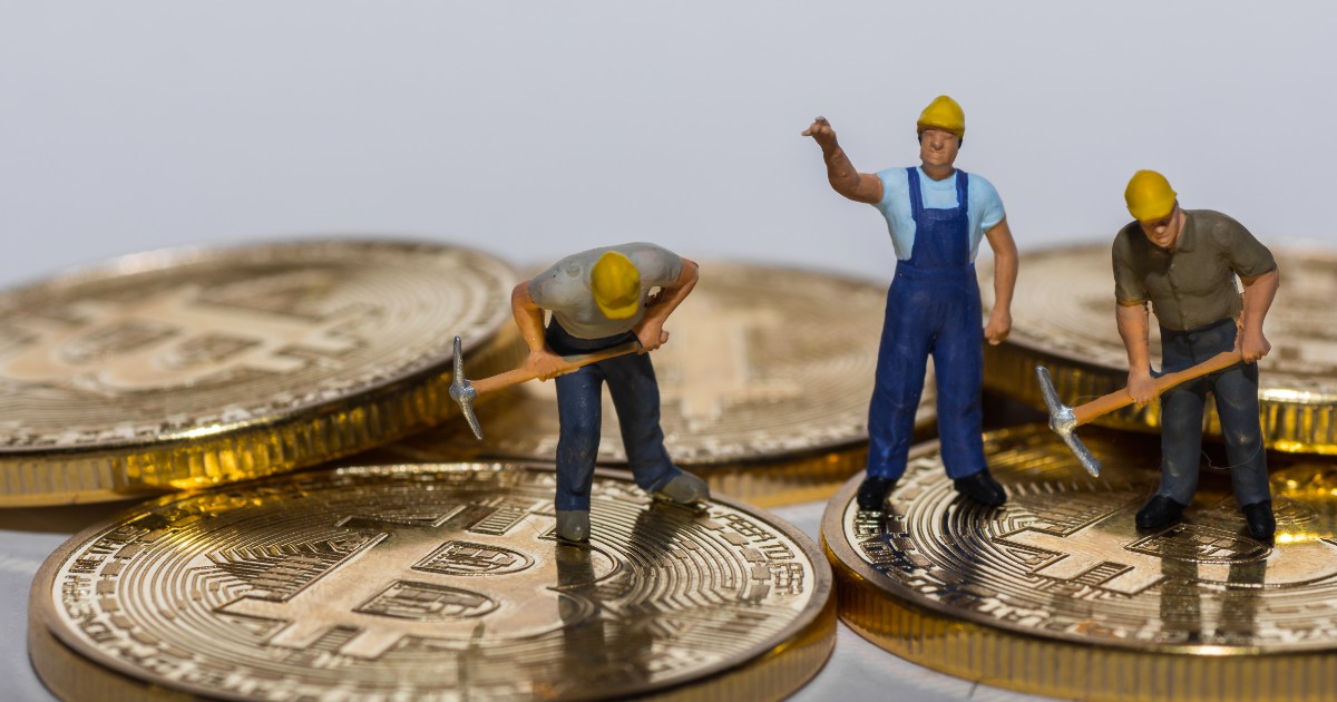 仮想通貨マイナー株価、ビットコイン上回る上昇 AIシフト背景に