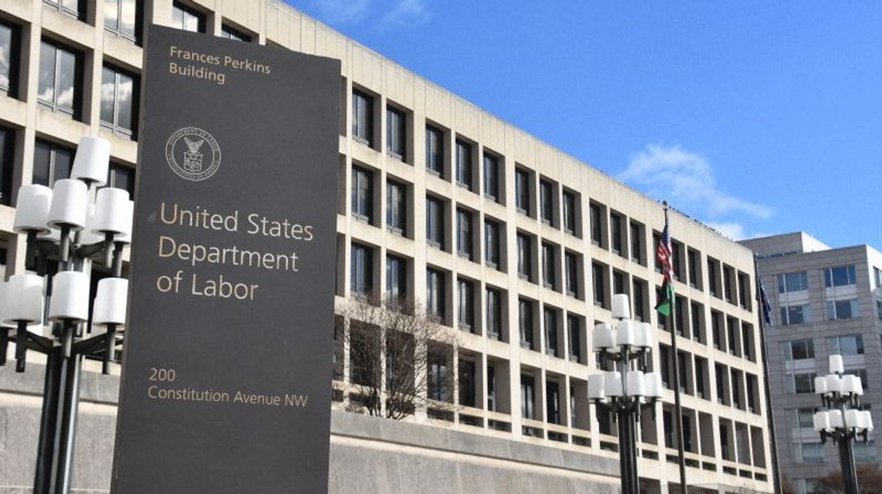 米利上げ予想高まる インフレ続く