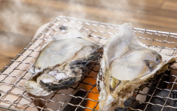 大人気！東北のカキをお得に堪能！『万代シテイパーク』で『出張カキ小屋「牡蠣奉行」in 万代シテイパーク』開催！11月7日～30日。