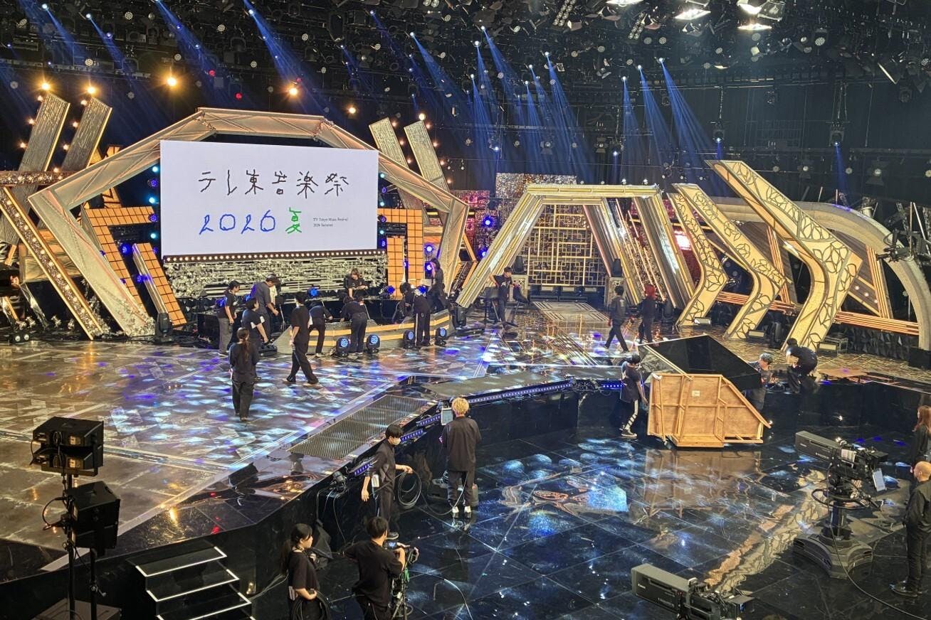 【TVerで見逃し配信中】モナキはなぜ商店街で歌ったのか？『テレ東音楽祭 2026 夏』制作陣が語る“テレ東らしさ”