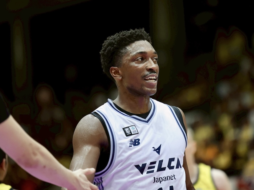 長崎ヴェルカの6連勝を支える新戦力、スタンリー・ジョンソン「試合に来た皆さんの記憶に残るプレーを見せていきたい」