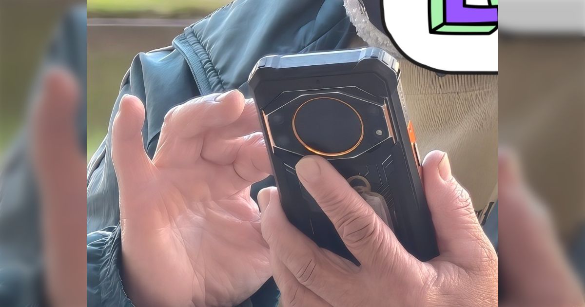 知人『おばあちゃんが謎のAndroid使ってるんですよ』→マジで謎Androidだった、なんだこのスマホは「調べたらバッテリーが42日間保つタフネススマホだった」