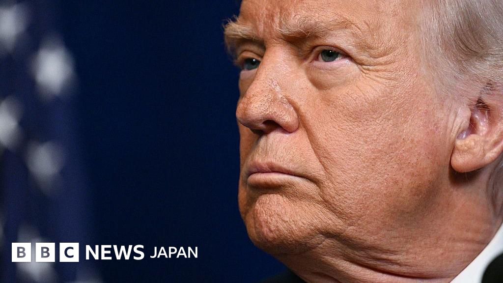 トランプ氏、医師の推奨量より多くアスピリンを服用と 米紙インタビューで健康を強調