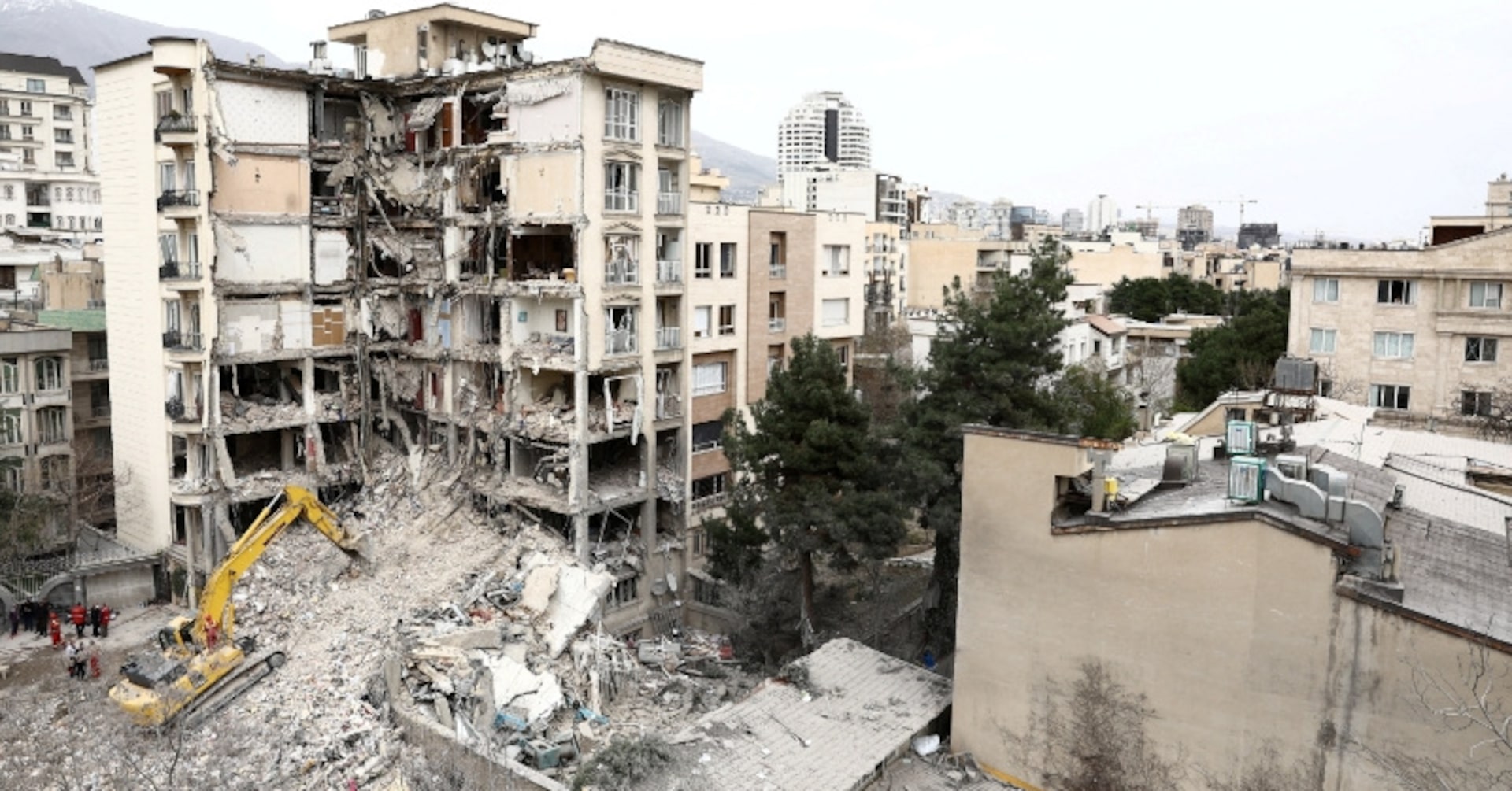 イスラエルがテヘラン攻撃、戦争終結へ交渉進展とトランプ氏主張