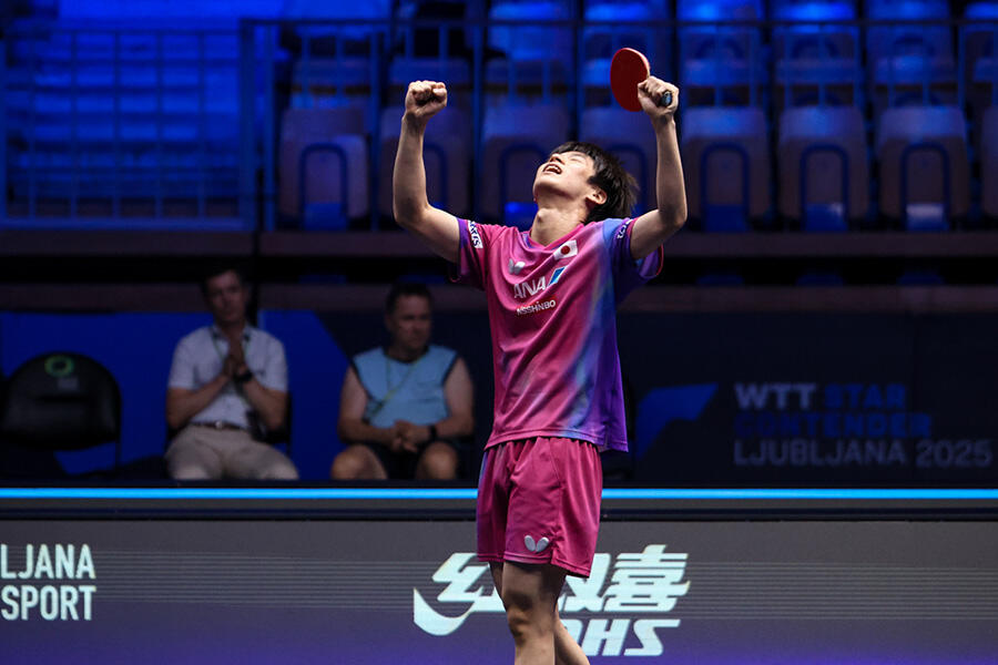戸上隼輔 張本智和に国際大会3連勝！フルゲームの死闘制して8強入り【卓球 WTTリュブリャナ】