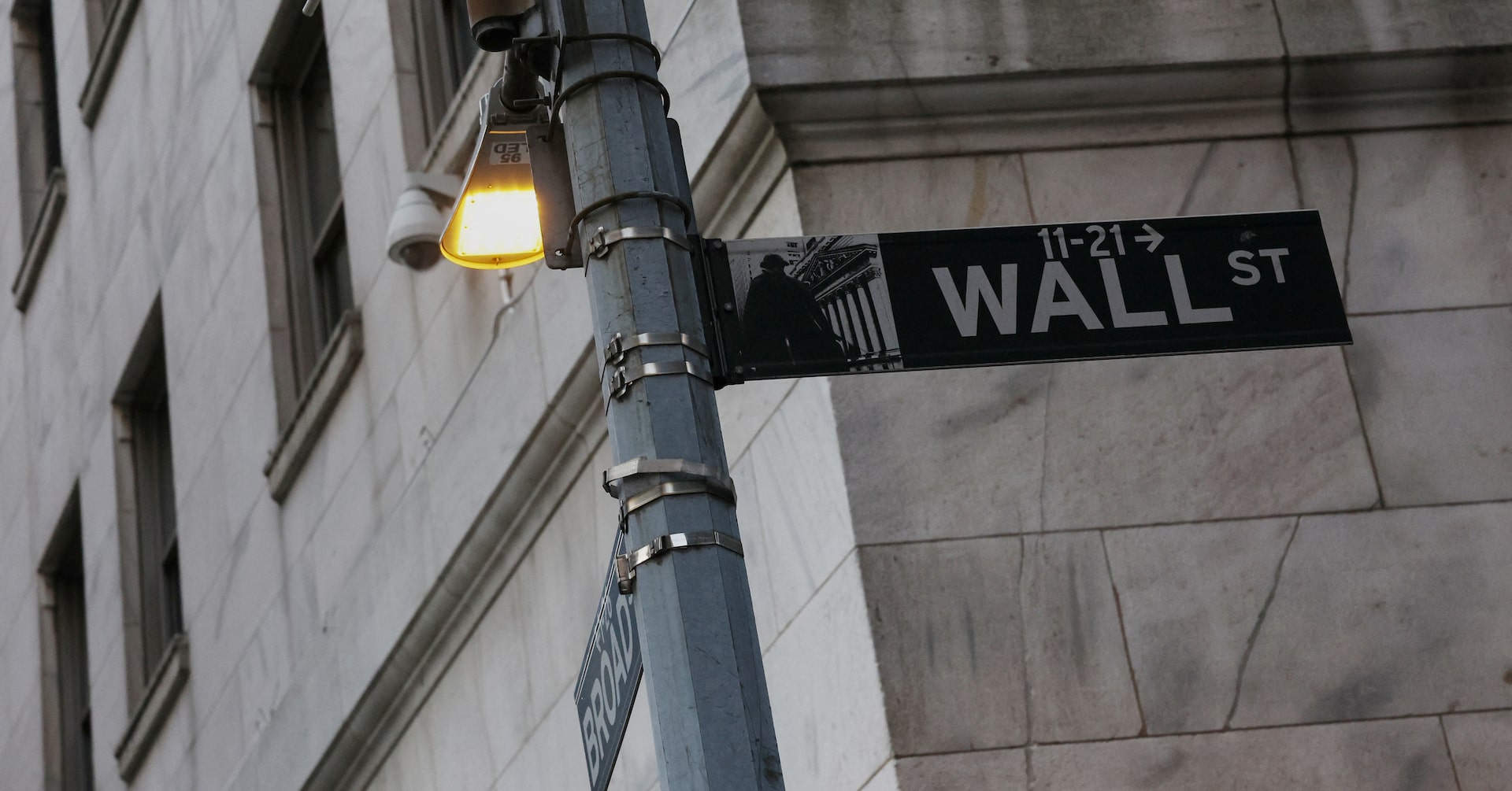 米国株式市場＝ナスダック・Ｓ＆Ｐ続落、ハイテク株に売り
