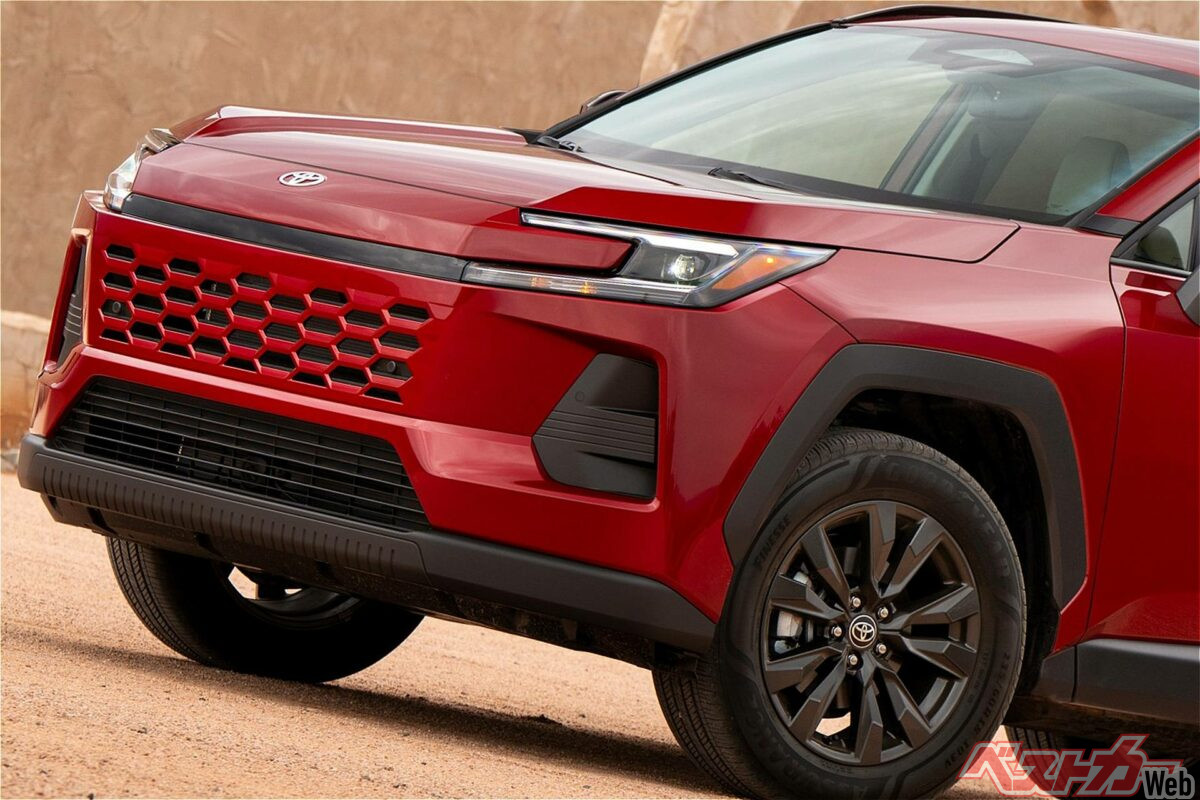 ランクルFJ祭りで新型RAV4のこと忘れてない？ ハイブリッド400万円切りが期待できる期待のSUVを3分でおさらい！