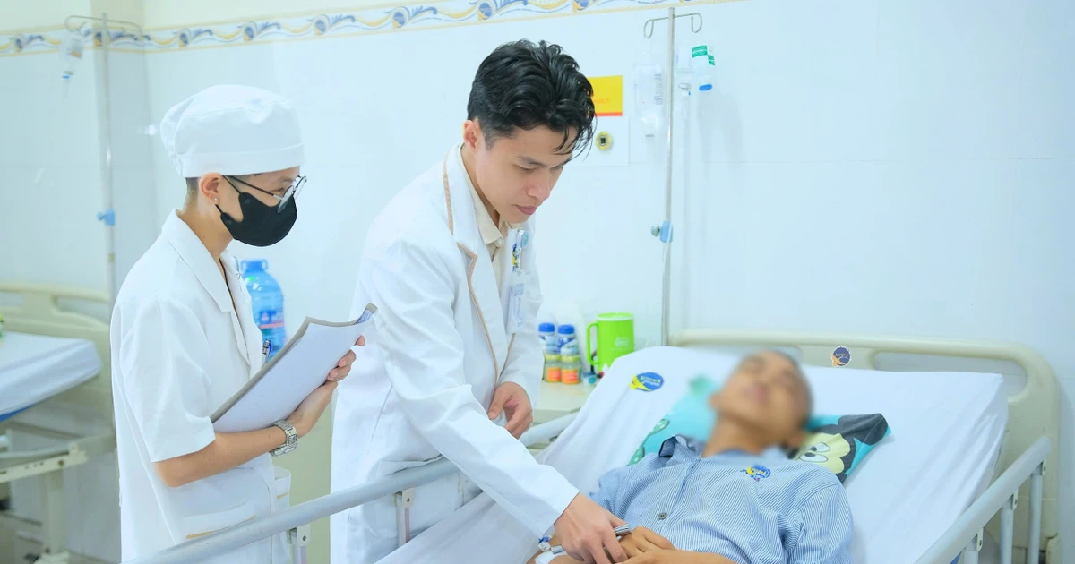 万策尽きたかに見えたその時、重度の脳損傷を負った19歳の青年が奇跡的に回復した。