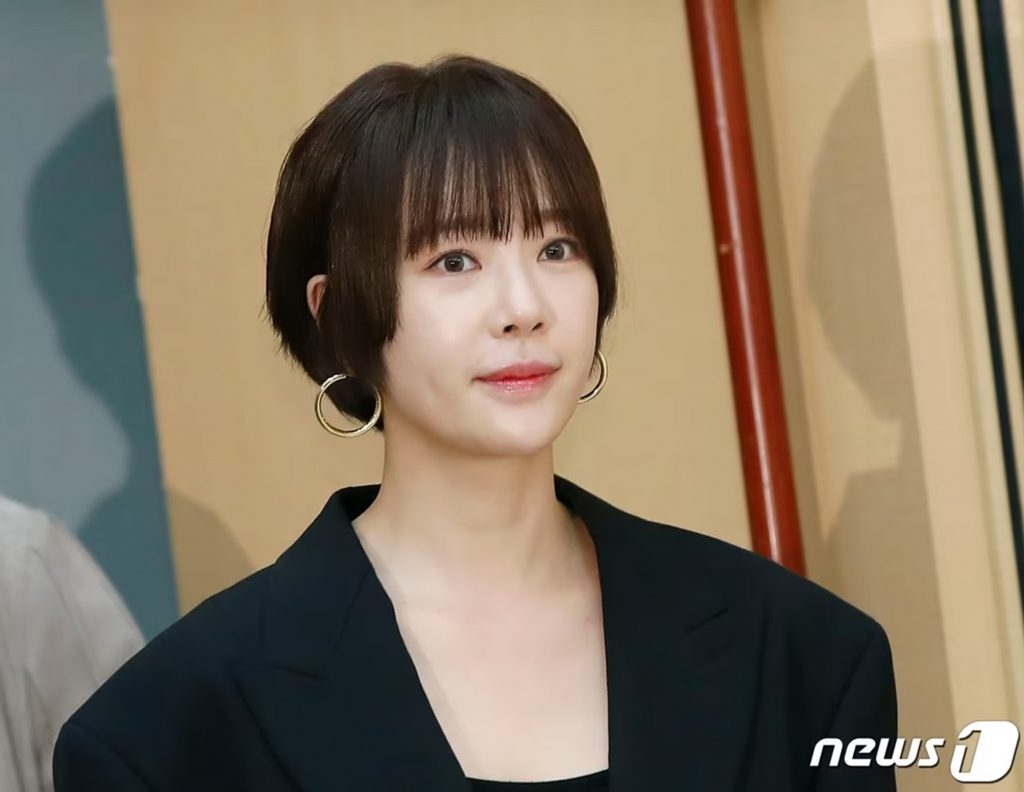 韓国・元アイドルで芸能界の「金銭女王」…4億円横領・暗号資産投資で再浮上した“浪費伝説”（KOREA WAVE）