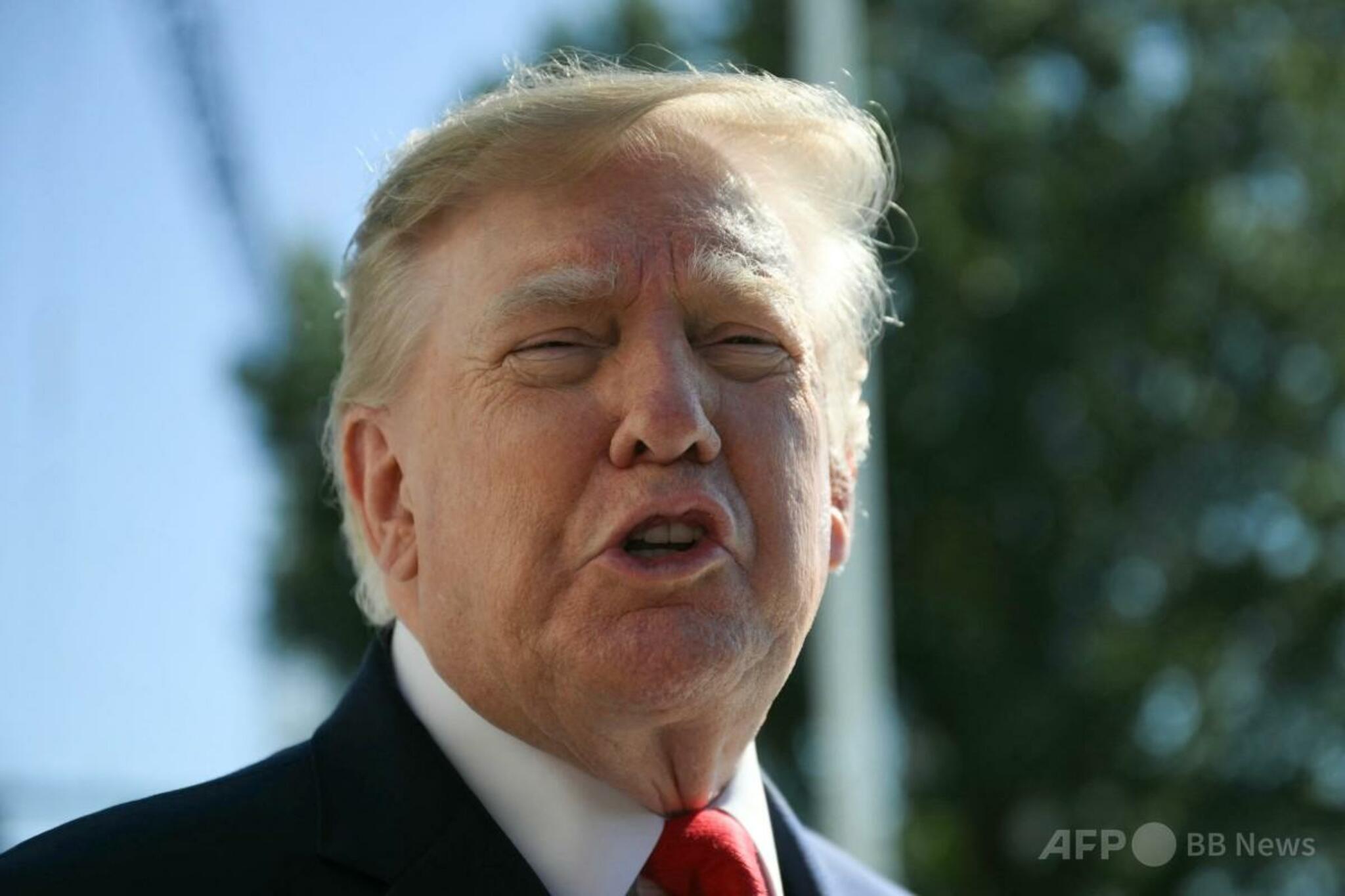 トランプ氏、米中間選挙での多数派維持「どちらも同じくらい難しい」（ＡＦＰ＝時事）