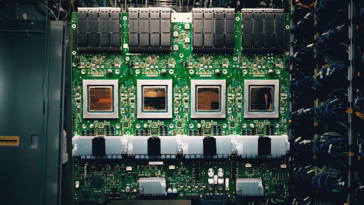 TPU vs GPU、なぜGoogleは長期的にAI競争に勝てる立場にあるのか？