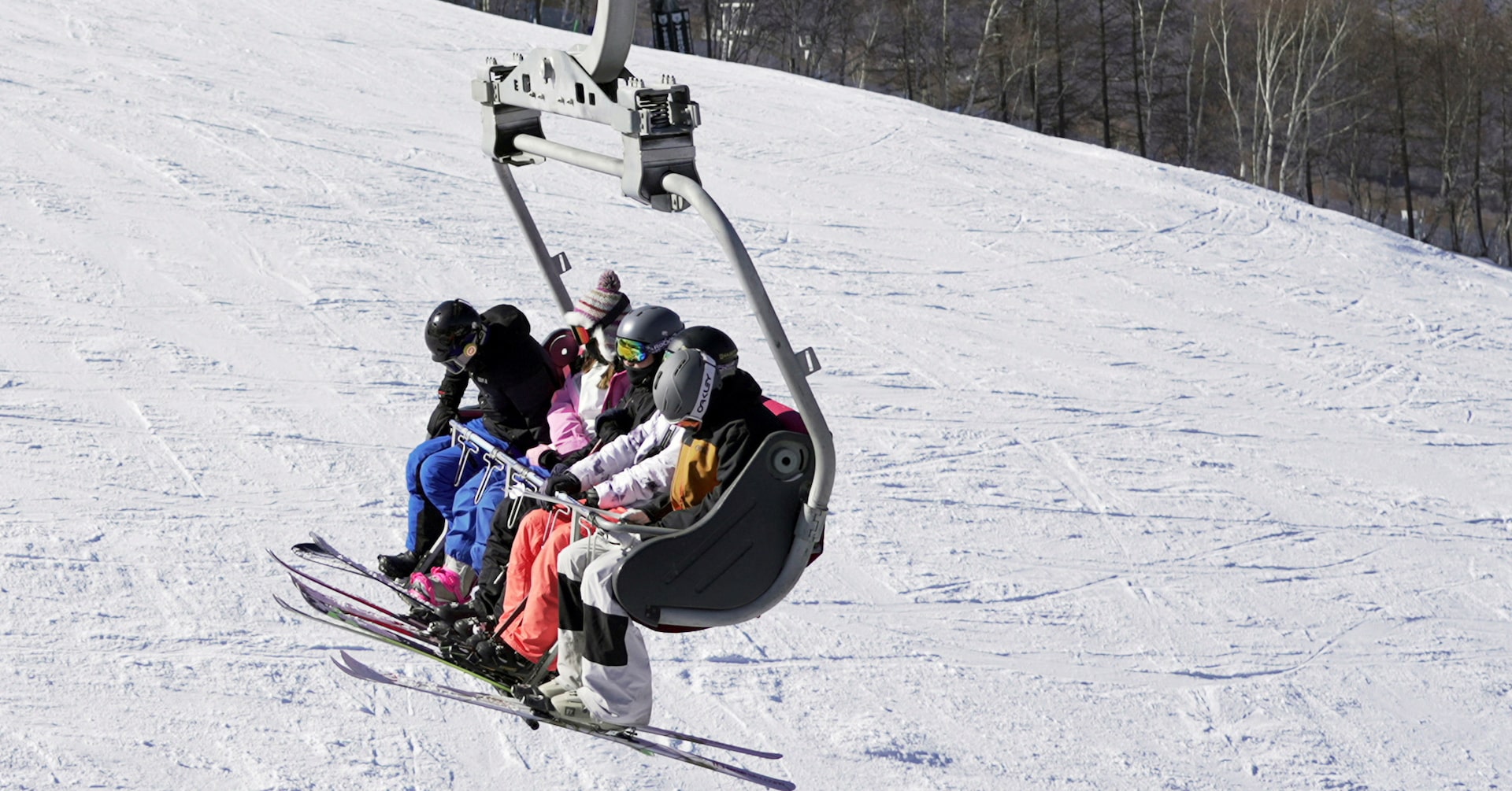 焦点：「氷雪経済」の成功例追え、中国がサービス投資にテコ入れ