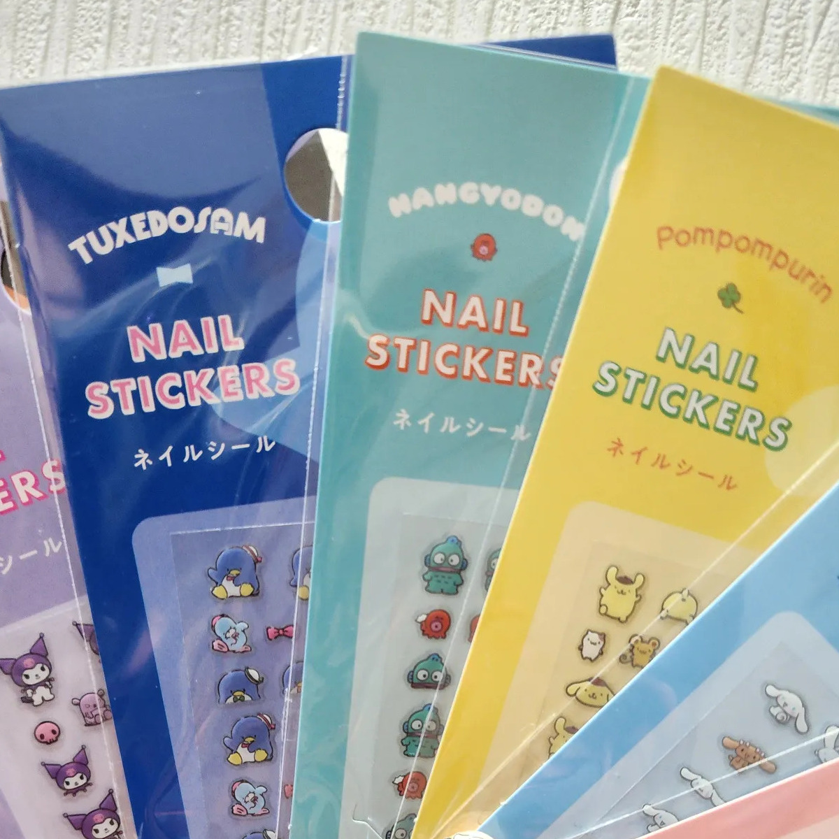 セリアのシール「使い方あってますか」→爪を見ると…… まさかの仕上がりに「えっ天才」「そのまま真似したい！」