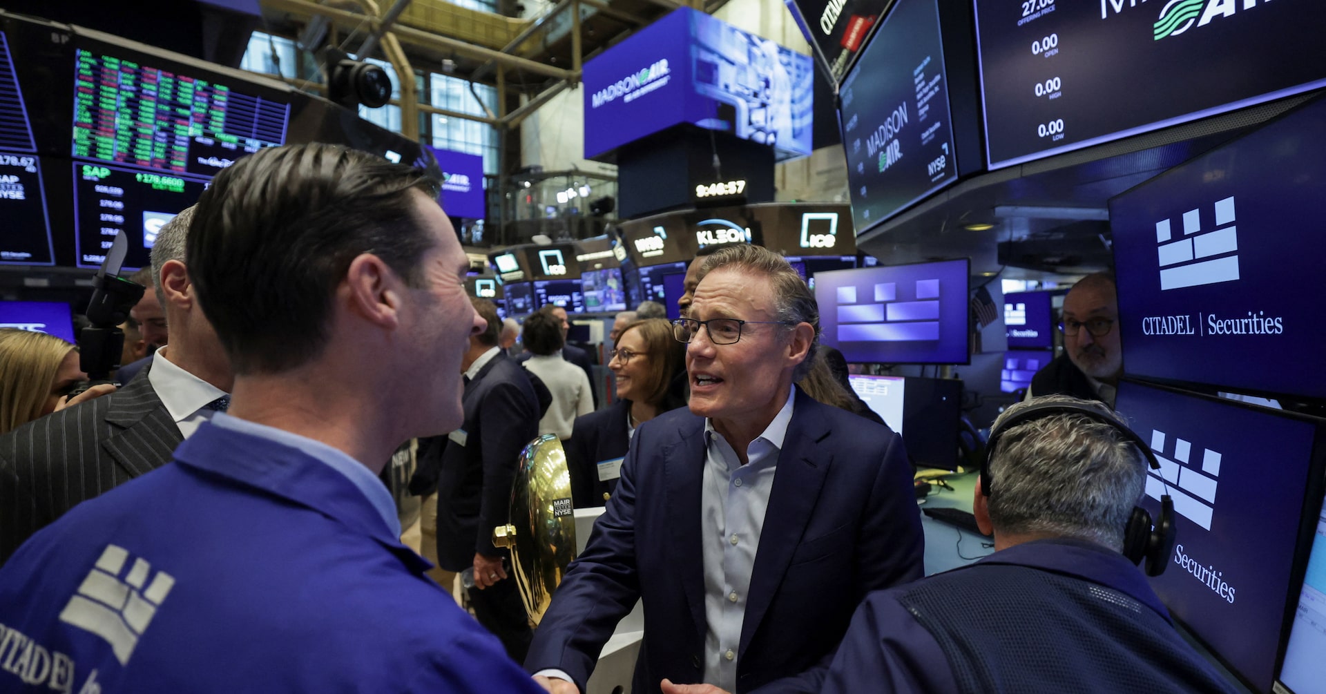 米国株式市場＝Ｓ＆Ｐ・ナスダック連日最高値、中東情勢巡り楽観広がる