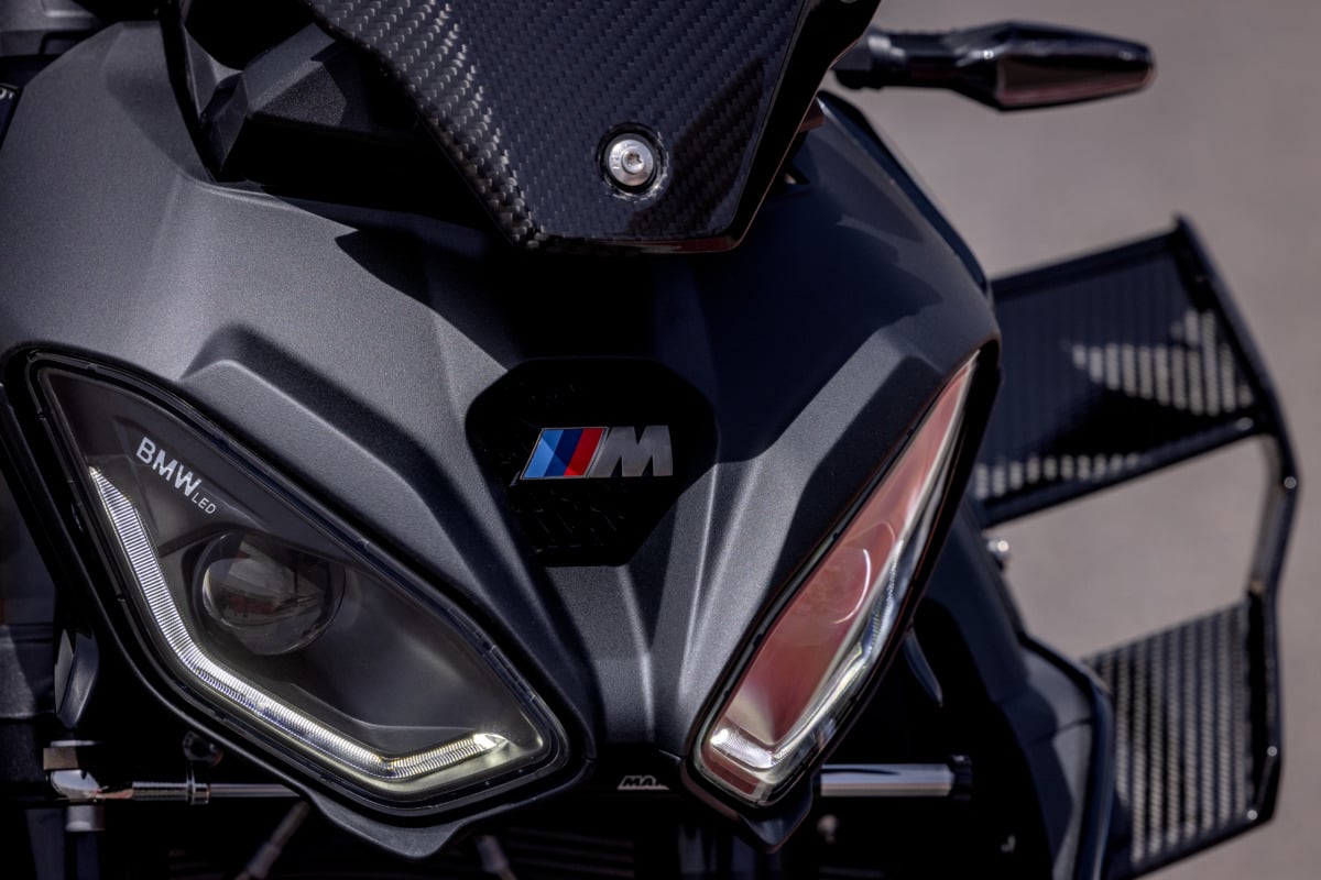 バイク乗りの憧れだよね！ いつかは乗りたい1000ccクラスの最高峰 輸入「フラッグシップネイキッド」バイク3選