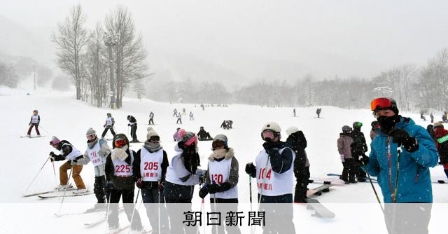 「リフト1万円」でも海外客来るのに 苦境続く北海道の公営スキー場