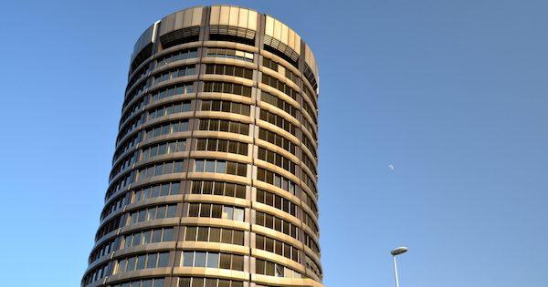 インフレ・送金コスト上昇・資本規制強化でビットコイン需要拡大＝BISレポート