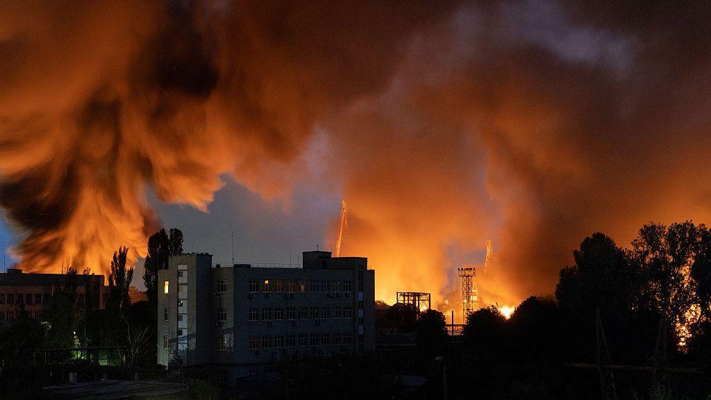 【解説】 ロシアの記録的規模のドローン攻撃、戦争の「危険な転換点」か