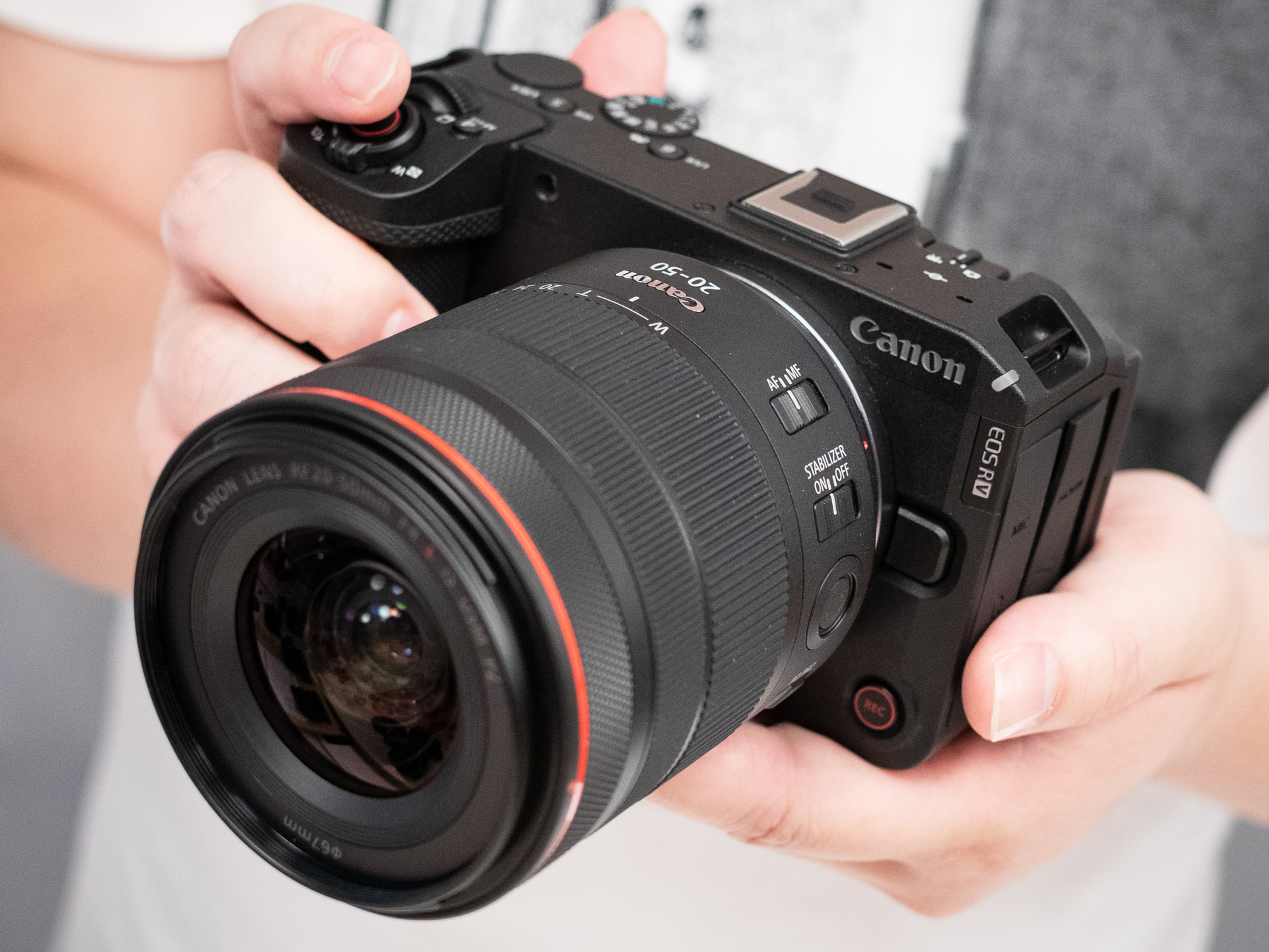 30万円台のフルサイズ動画モデル「EOS R6 V」体験会レポート