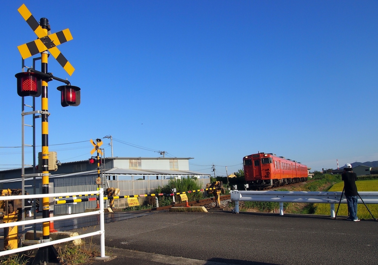 「なに見てんじゃ！」撮り鉄の胸ぐら掴み、車をバックさせ威嚇…SNSで話題になった事件の55歳被告が初公判で明かした“犯行の動機”（SPA!）
