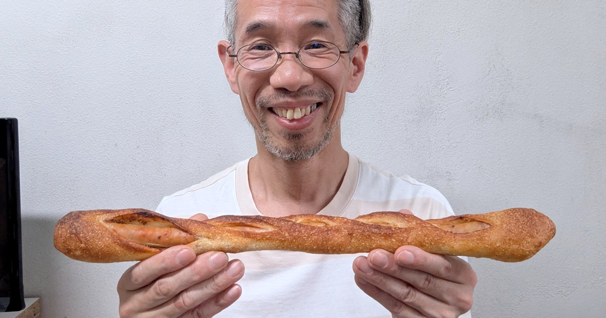 長いパンを求めて「石窯パン工房サフラン」常盤平店に行ったら、給食でお馴染みだった懐かしのアレを発見！ 今でも売ってるのか～!?