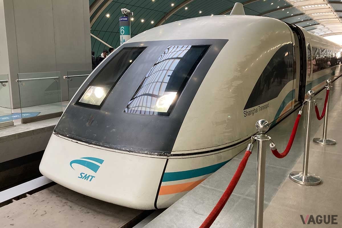 時速431キロは当時の世界最速！ 20年以上前に開業した“上海リニアモーターカー”にはまだ乗れる？ いつも「結構ガラガラ」の理由とは
