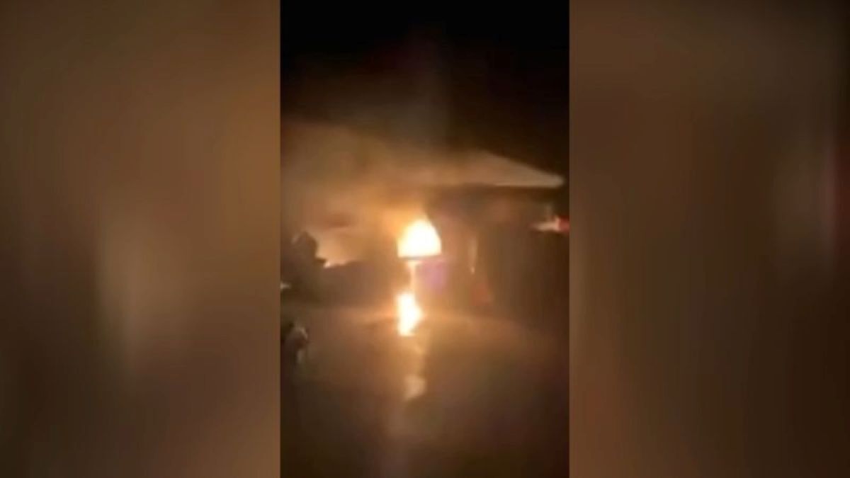 ウクライナ、ロシアの軍用飛行場への攻撃を強化 都市とインフラ狙う攻撃に対抗