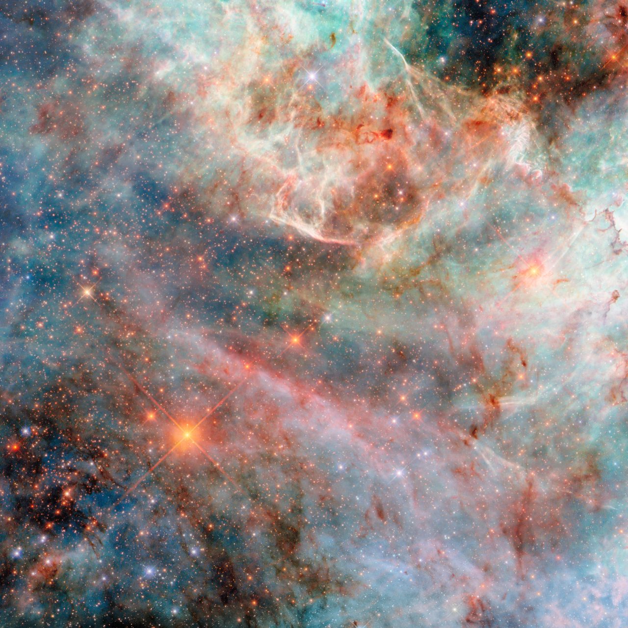 ハッブル宇宙望遠鏡が観測した美しき「タランチュラ星雲」のクローズアップ【今日の宇宙画像】