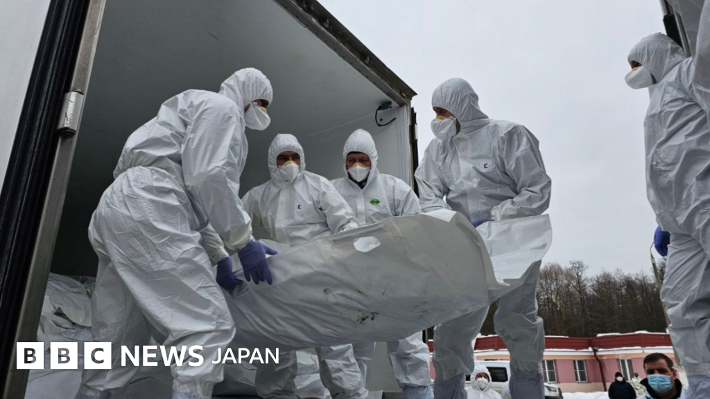 ロシア、ウクライナに1000人以上の遺体を返還と発表 自国兵35人の遺体も受け取ったと