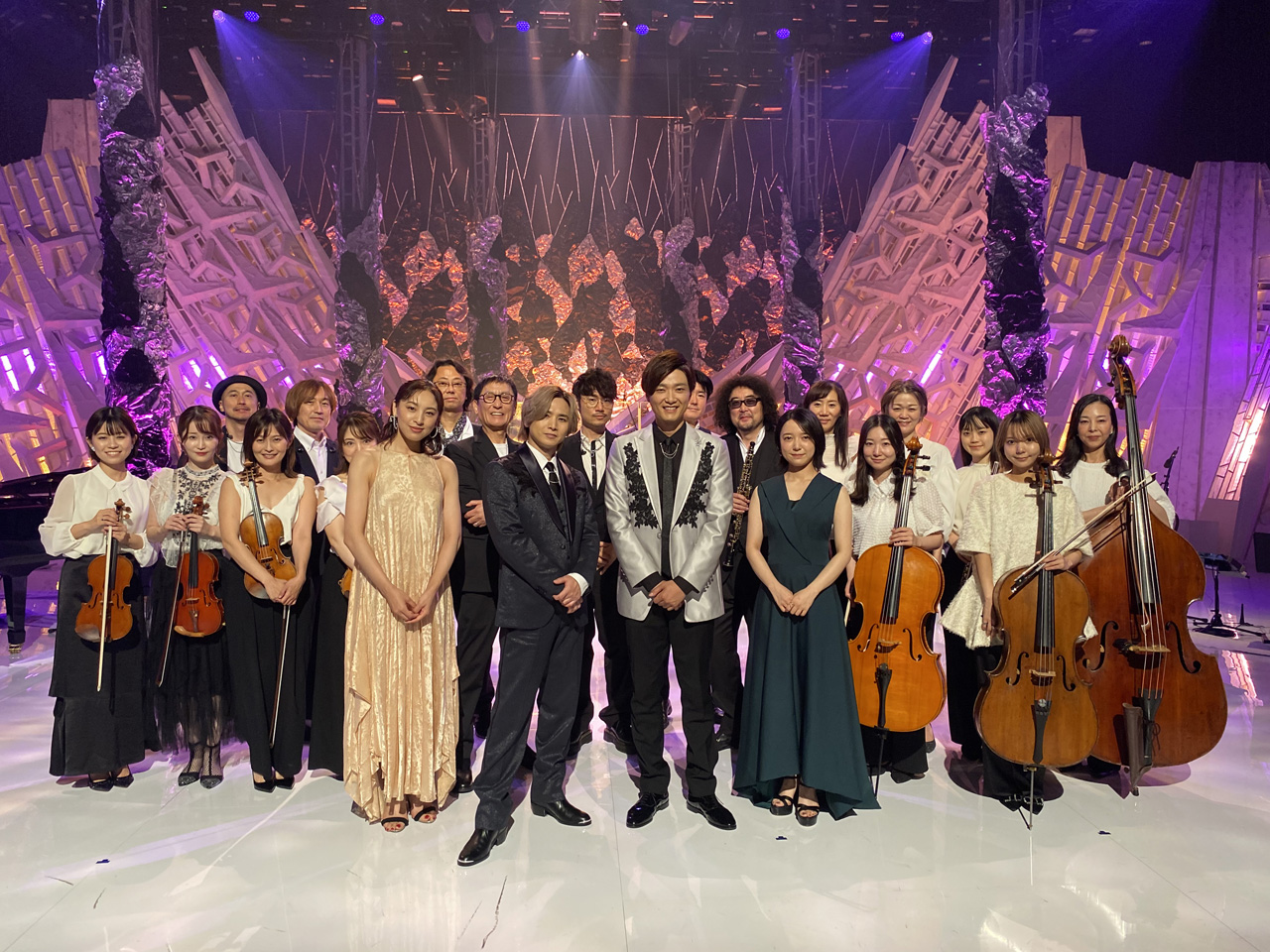 堂本光一、井上芳雄、音月桂、上白石萌音『MUSIC FAIR』出演！「ナイツ・テイル」2曲披露