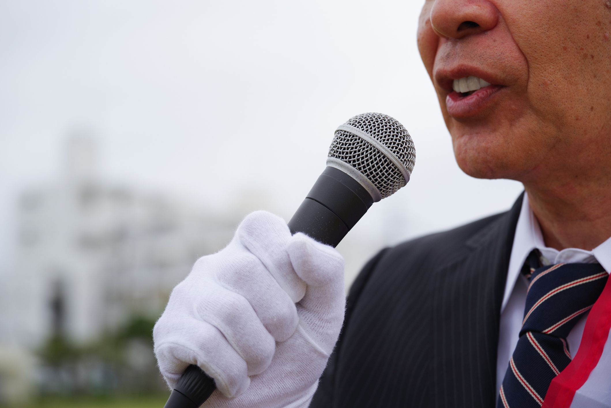 「外国人に厳しい政策はウケるんだよ」なぜ自民党も参政党も“排外的なメッセージ”を掲げるのか⋯ベテラン議員が明かした「悲しい事実」（文春オンライン）