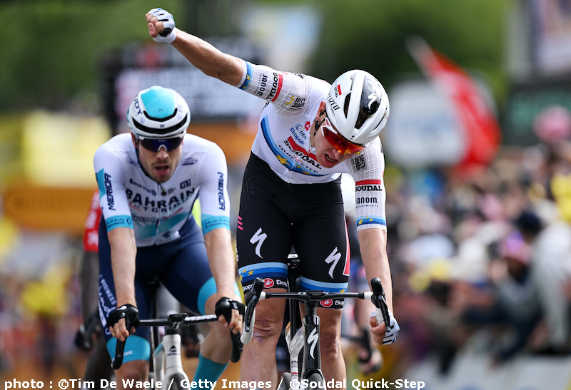 ツール・ド・フランス2025 落車で荒れた第3ステージはメルリールが優勝｜サイクルスポーツがお届けするスポーツ自転車総合情報サイト｜cyclesports.jp