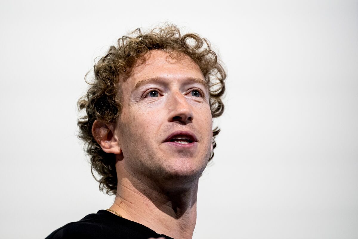 マスク氏、オープンＡＩ買収計画の資金調達でザッカーバーグ氏に接触
