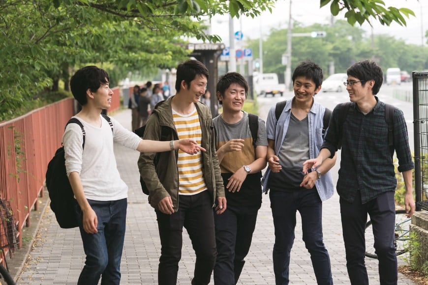 「講義を記録しない」「読書をしない」大学生が10～20％！読解力も低いと判明 (2/2)