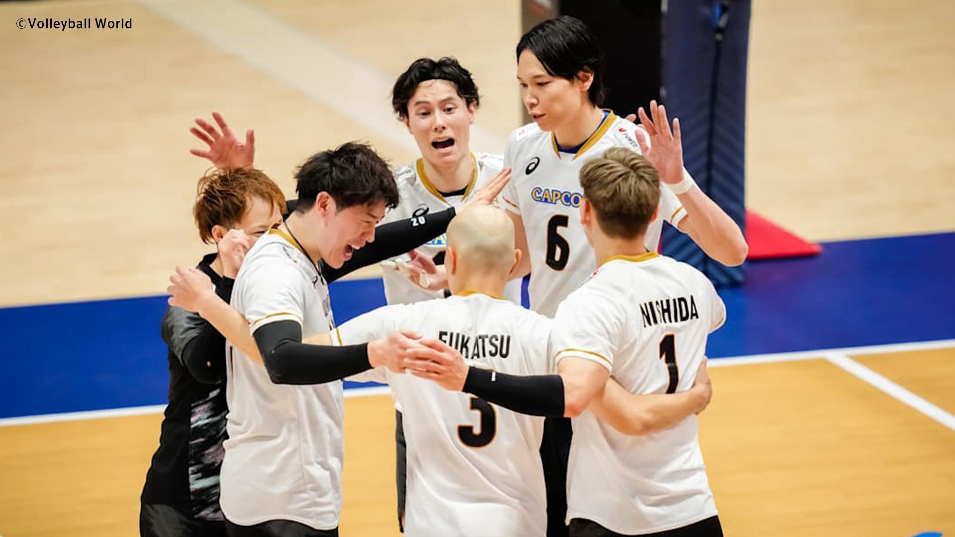 バレー男子日本代表、まさかの第3セット落とし苦戦も白星発進 オマーンに辛勝でロス五輪へ薄氷の初陣【アジア選手権】