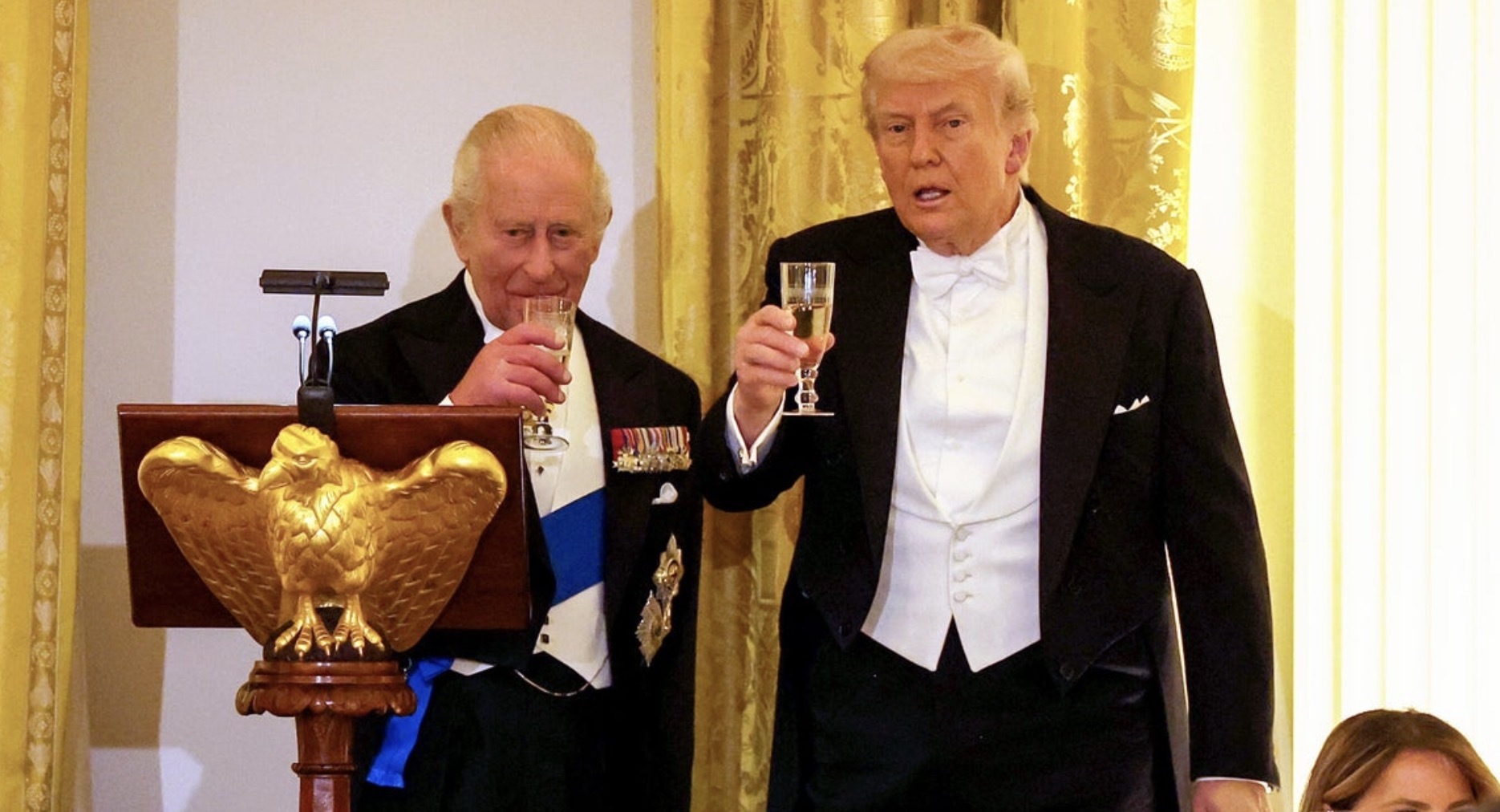 チャールズ国王、トランプ発言をネタにキレキレ歴史ジョーク。本人の目の前で会場を沸かす（ハフポスト日本版）