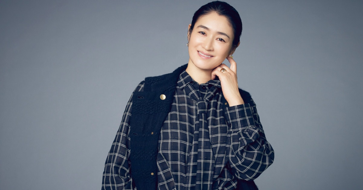 小雪が語る子育て「娘の部活と同じスポーツを始めたんです」（FRaU編集部）