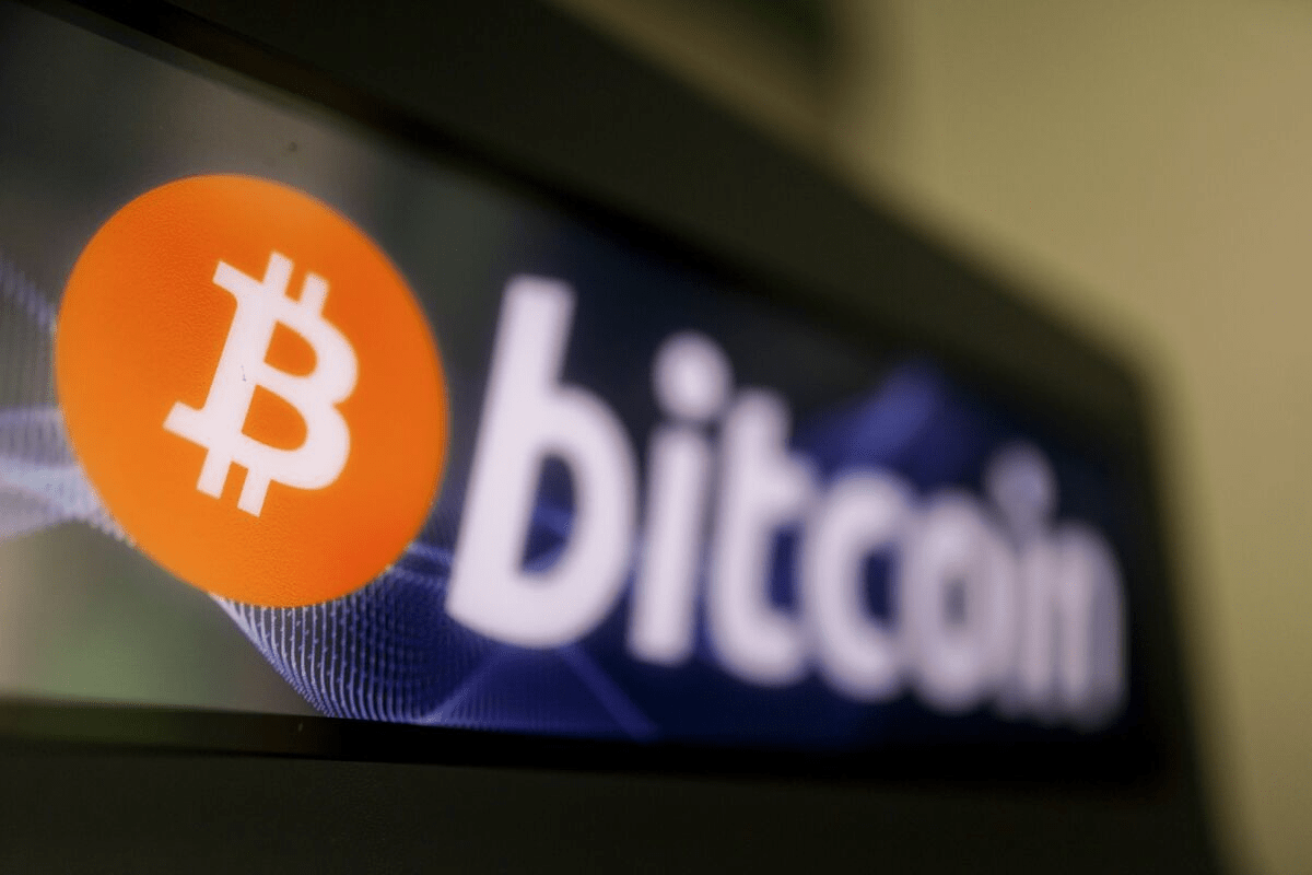 ビットコイン、初の10万ドル突破－トランプ氏のＳＥＣ委員長好感